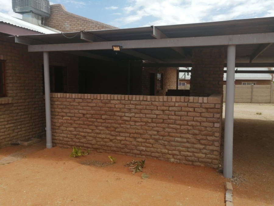 3 Bedroom Property for Sale in Keidebees Northern Cape